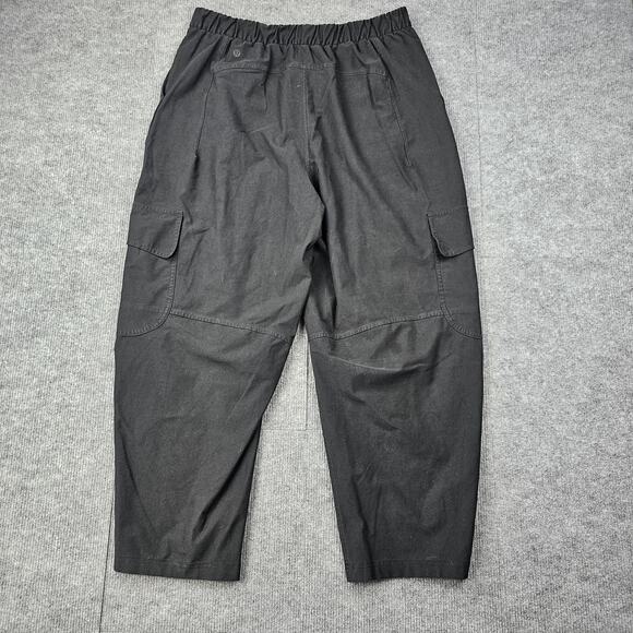 Lululemon Light Utilitech Cargo Pants Womens 32 Black Barrell Leg Comfy Stretch - Picture 6 of 7